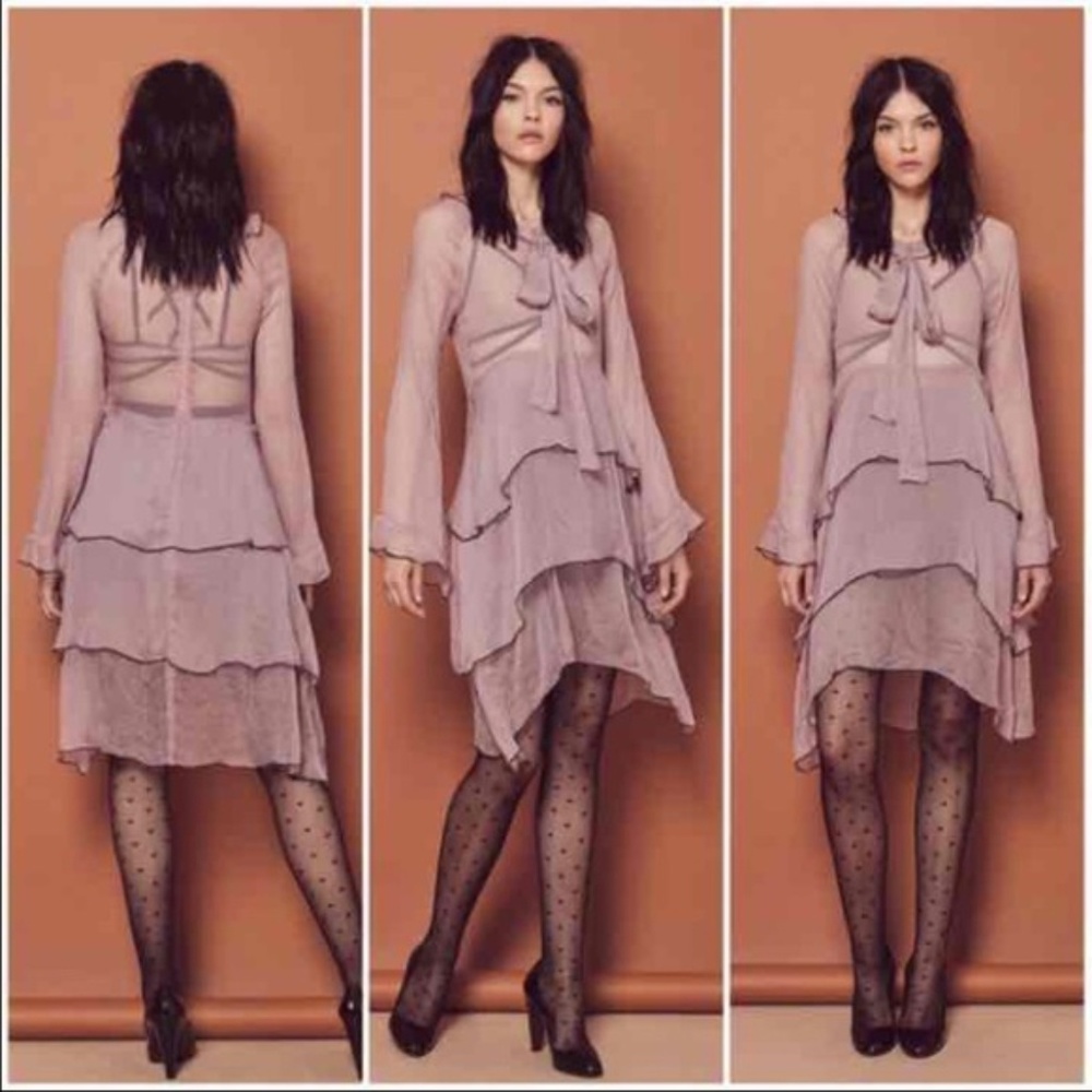 BNWT For Love & Lemons Soufflé Ruffle Midi Dress S
